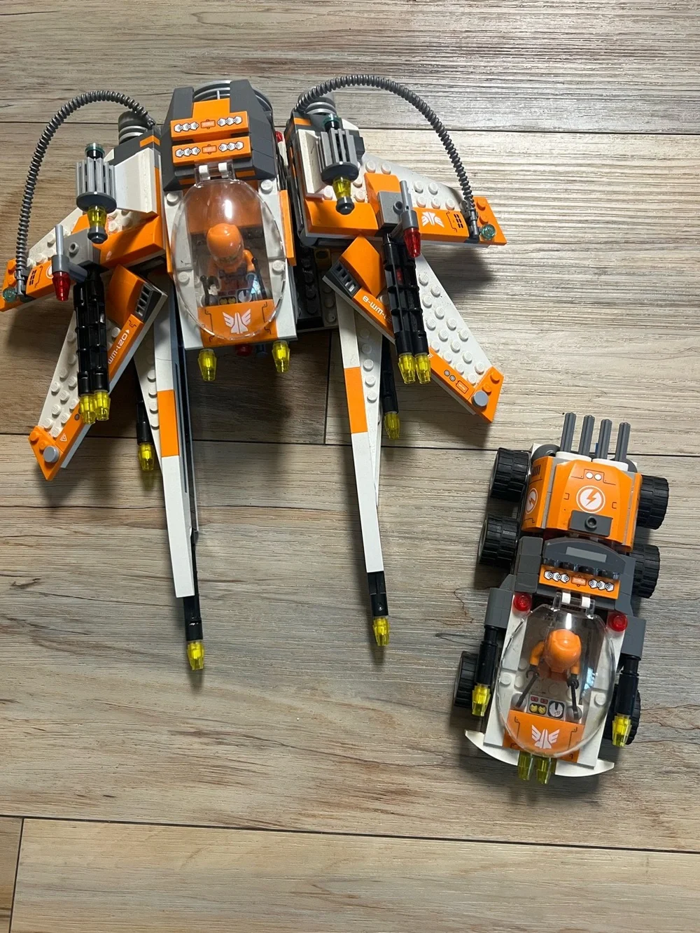 LEGO-Galaxy Squad-Bug Obliterator (set number 70705) (Fully Assembled and Glued
